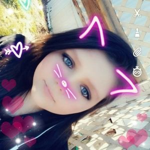 Meet your Posher, Kaitlyn